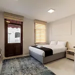 Cozy & Comfy Studio At Beyoglu - 40